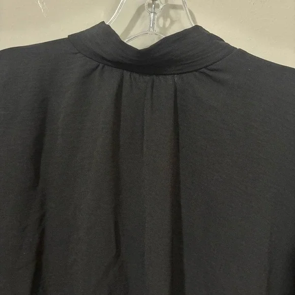 Pixi + Ivy Black Boxy Short Sleeve Tunic with High Neck Mock Neck Collar - Picture 3 of 7